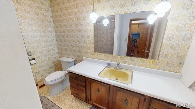 $175,000 | 510 Walnut Street, Greenville, IL 62246