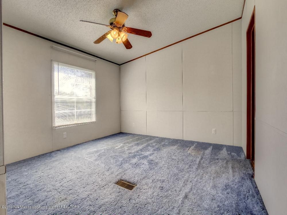 3594 South Red Banks Road Byhalia, MS 38611 - Photo 11 of 27 Red Banks and Conerly 037_8_9