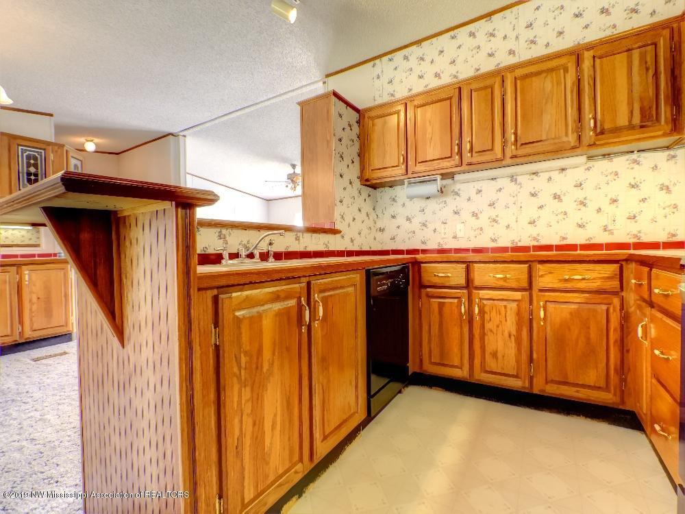 3594 South Red Banks Road Byhalia, MS 38611 - Photo 8 of 27 Red Banks and Conerly 028_29_30
