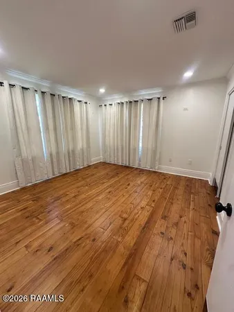 $2,300 | 244 North College Road, Lafayette, LA 70506