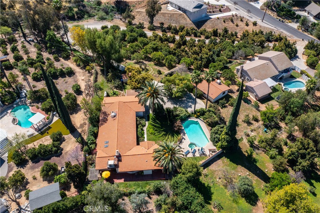 707 Wabash Avenue Redlands, CA 92374 - Photo 50 of 50 an aerial view of a house with a yard and garden