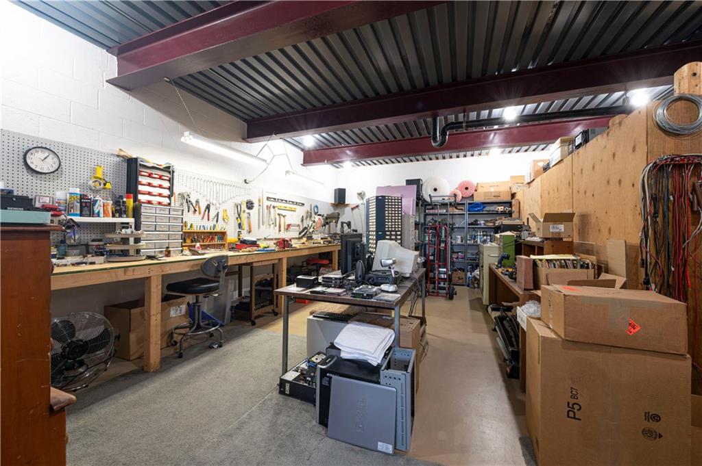 1091 Finchley Road North Huntingdon, PA 15642 - Photo 22 of 25 Gallery Image 22