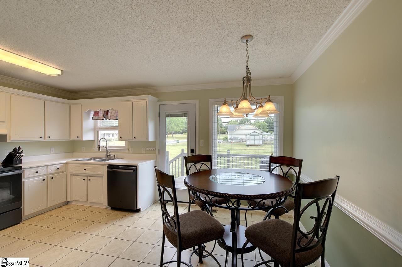 551 Quail Creek Road Inman, SC 29349 - Photo 8 of 25