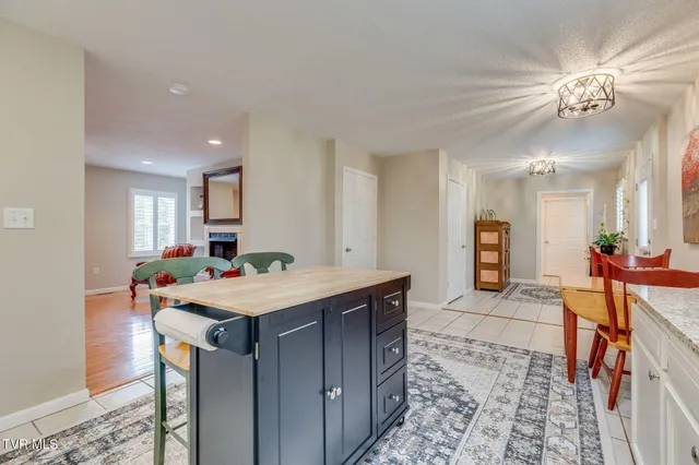 $409,000 | 19275 Wyndale Road, Abingdon, VA 24210