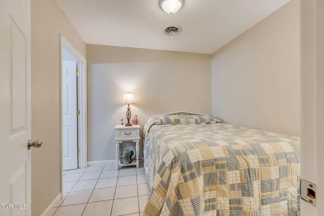 $409,000 | 19275 Wyndale Road, Abingdon, VA 24210