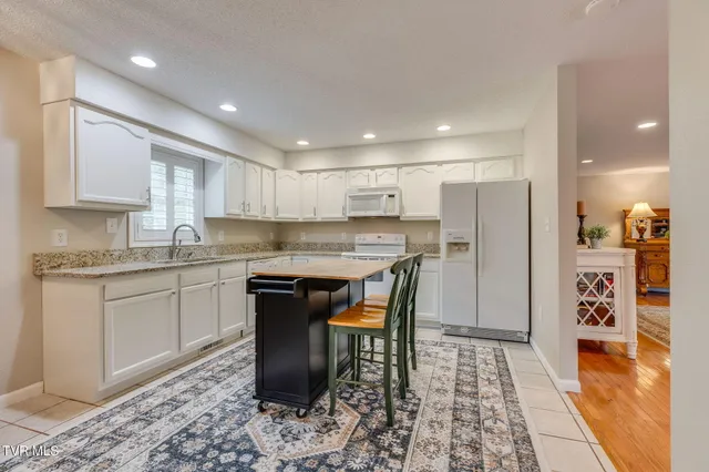 $409,000 | 19275 Wyndale Road, Abingdon, VA 24210