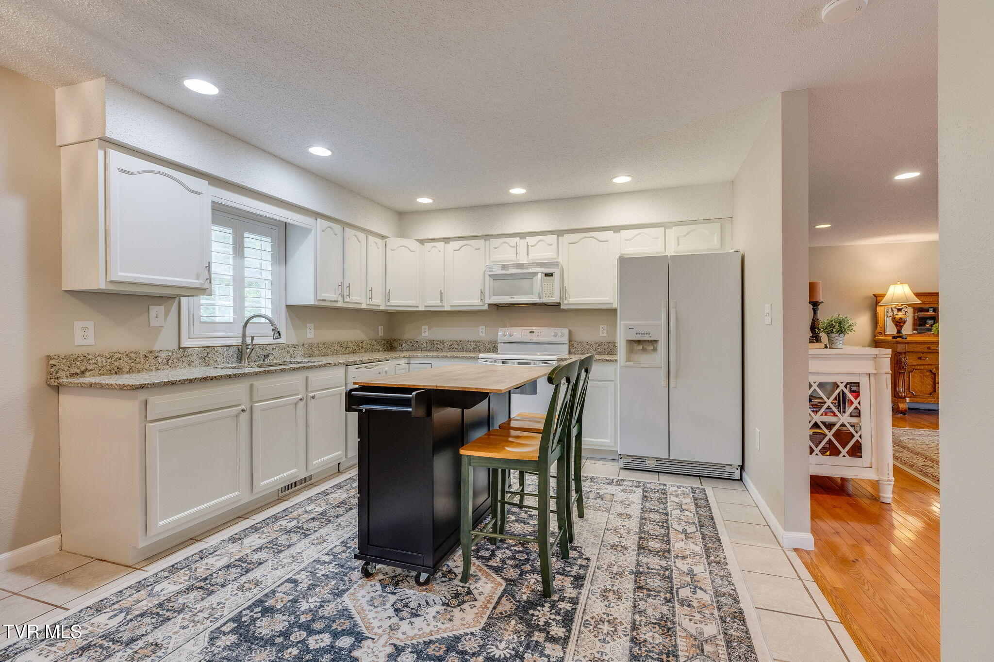 19275 Wyndale Road Abingdon, VA 24210 - Photo 8 of 40 007