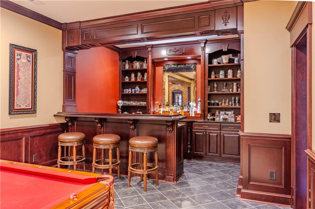 525 North River Road Northeast Rome, GA 30161 - Photo 49 of 101 a room with chairs and window