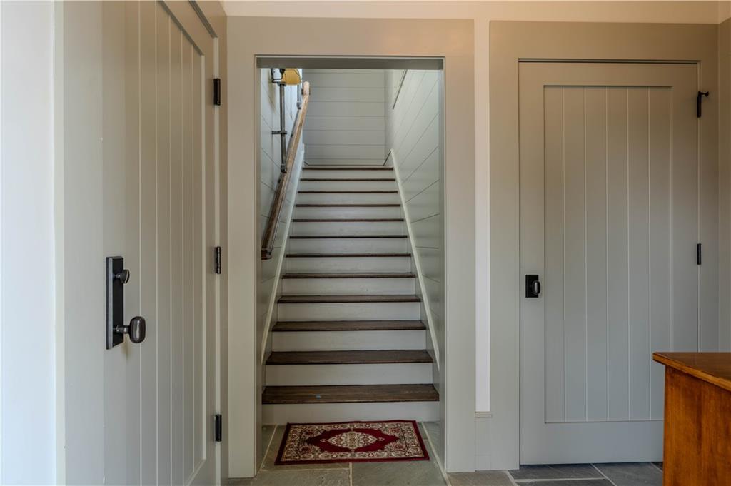 525 North River Road Northeast Rome, GA 30161 - Photo 81 of 101 a view of a hallway with wooden floor and entryway