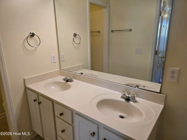 $229,000 | 1200 St Charles Circle, Greenville, NC 27834