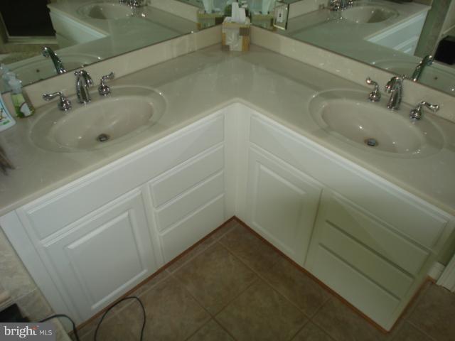 4344 Basford Road Frederick, MD 21703 - Photo 14 of 28 Bath (Master)