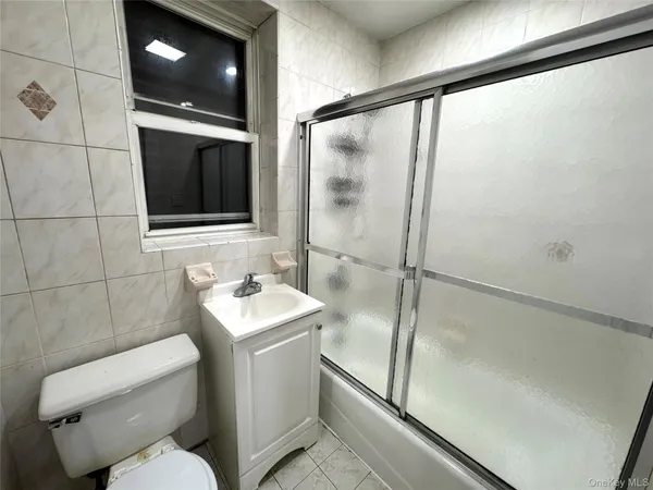 $748,000 | 1811 Parkview Avenue | Tremont Terrace