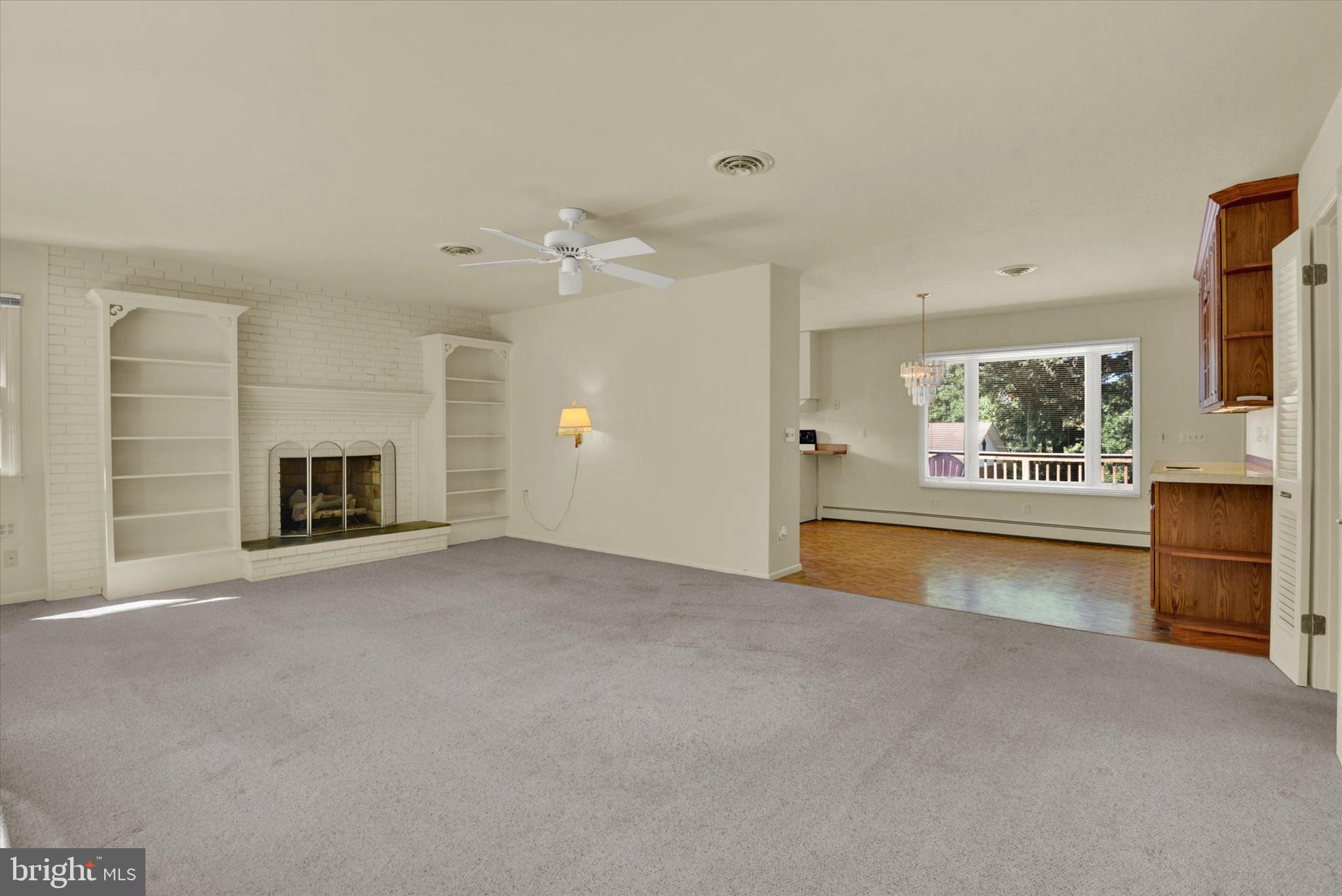 2040 Green Mill Road Finksburg, MD 21048 - Photo 5 of 30 Living Rm w/Fireplace