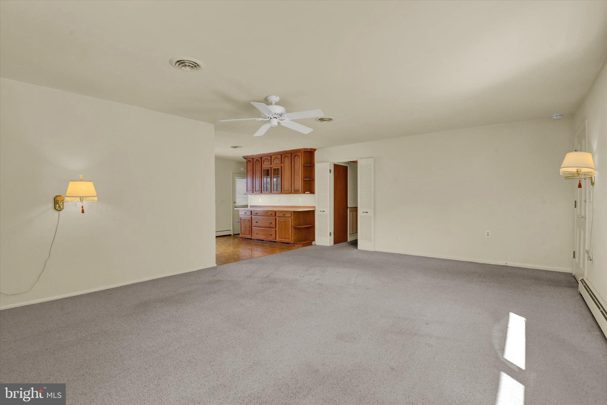 2040 Green Mill Road Finksburg, MD 21048 - Photo 8 of 30 Living Rm
