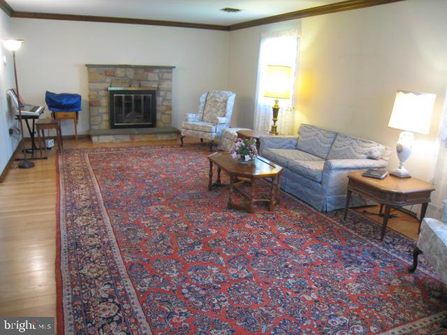 1557 Hiemenz Road Lancaster, PA 17601 - Photo 2 of 10 Gallery Image 2