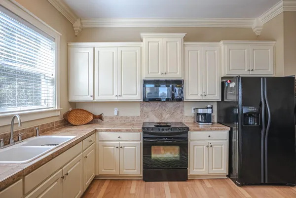 $889,000 | 419 La Valencia Circle, Panama City Beach, FL 32413