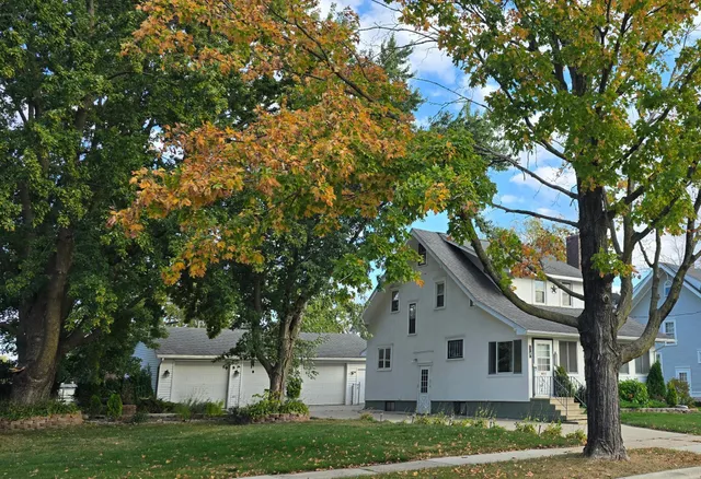 $242,000 | 309 5th Street Southwest, Austin, MN 55912