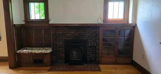 $242,000 | 309 5th Street Southwest, Austin, MN 55912