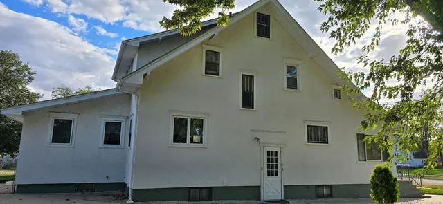 $242,000 | 309 5th Street Southwest, Austin, MN 55912