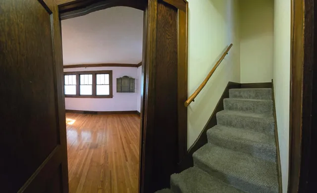 $242,000 | 309 5th Street Southwest, Austin, MN 55912