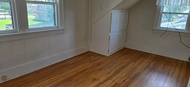 $242,000 | 309 5th Street Southwest, Austin, MN 55912