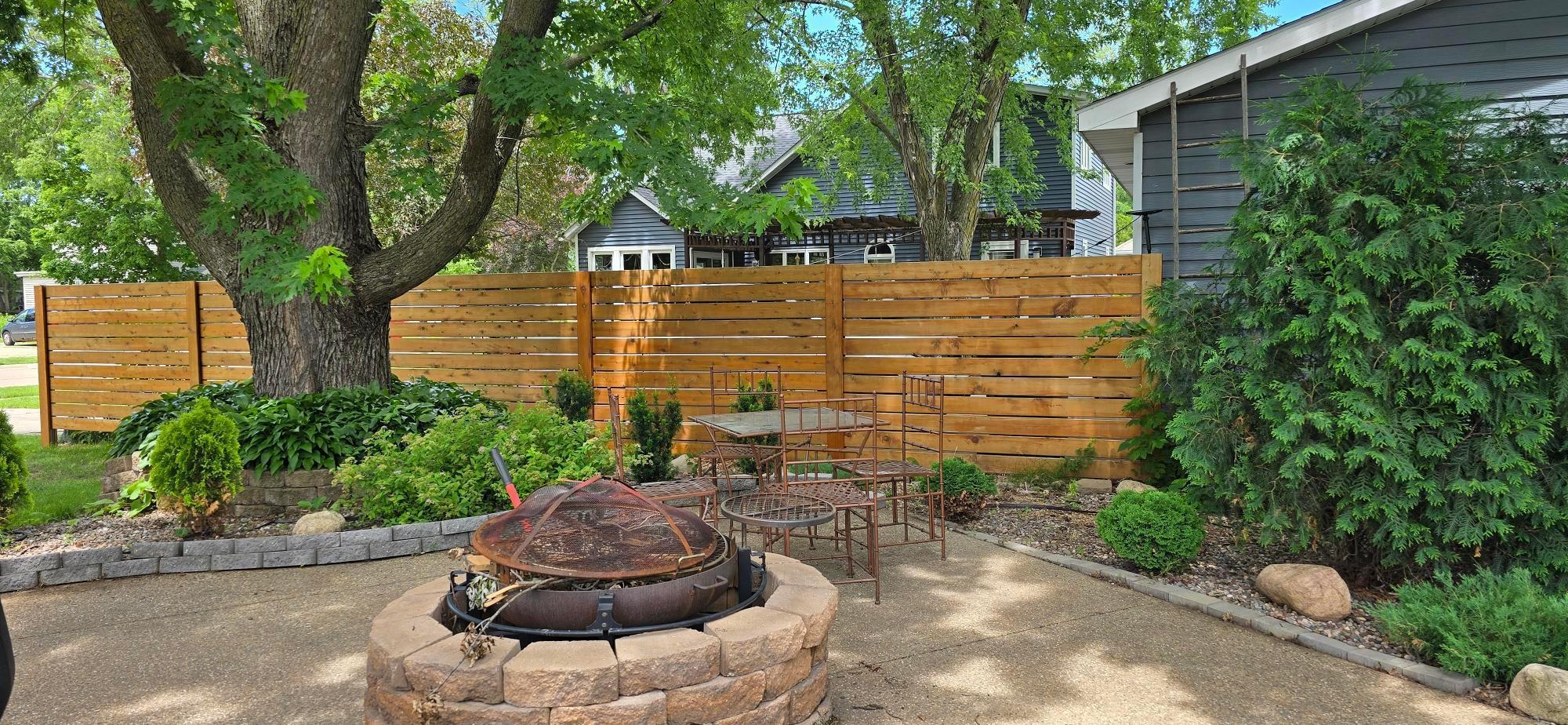 309 5th Street Southwest Austin, MN 55912 - Photo 6 of 76