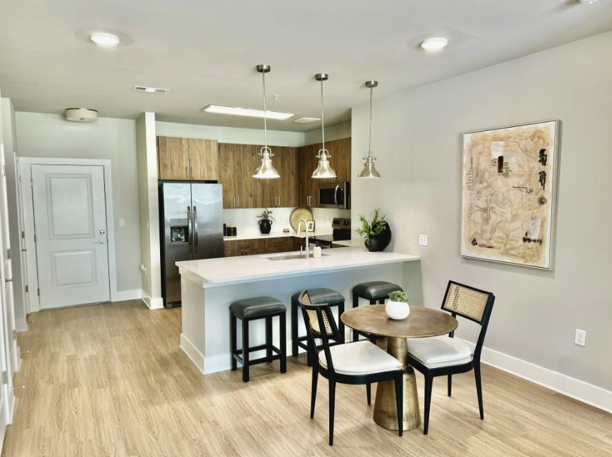 2000 James Jackson Parkway Northwest, Unit 2302 Atlanta, GA 30318 - Photo 4 of 21