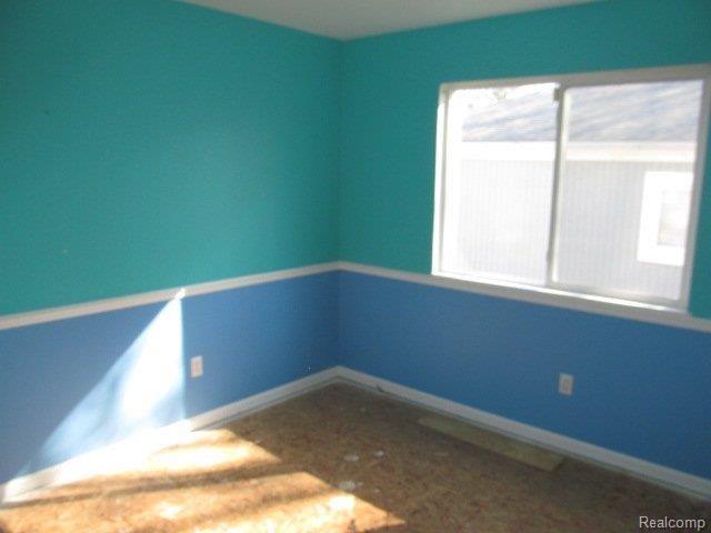 4096 Elmhurst Road Waterford, MI 48328 - Photo 17 of 25 264-018792 - Bedroom 2 (2).JPG