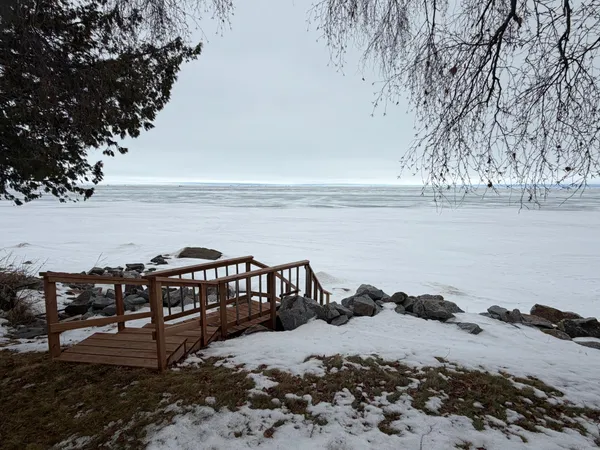 $259,000 | 6502 Birch Beach Drive Northwest, Williams, MN 56686