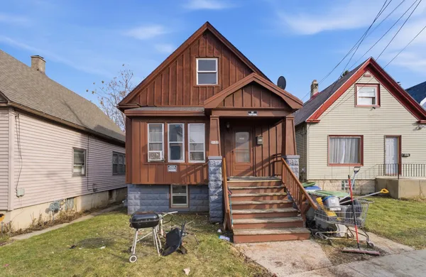 $119,900 | 2132 South 23rd Street, Unit 2132A, Milwaukee, WI 53215