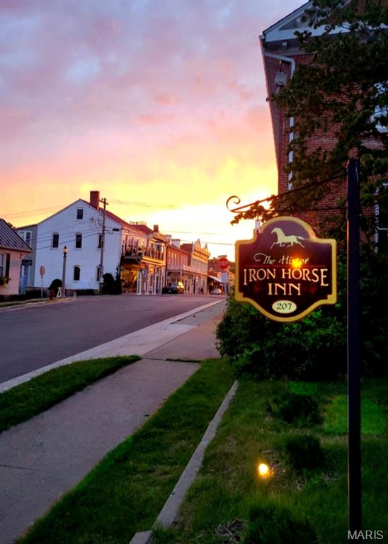 207 East 4th Street Hermann, MO 65041 - Photo 2 of 30