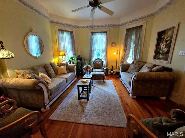 $585,000 | 207 East 4th Street, Hermann, MO 65041