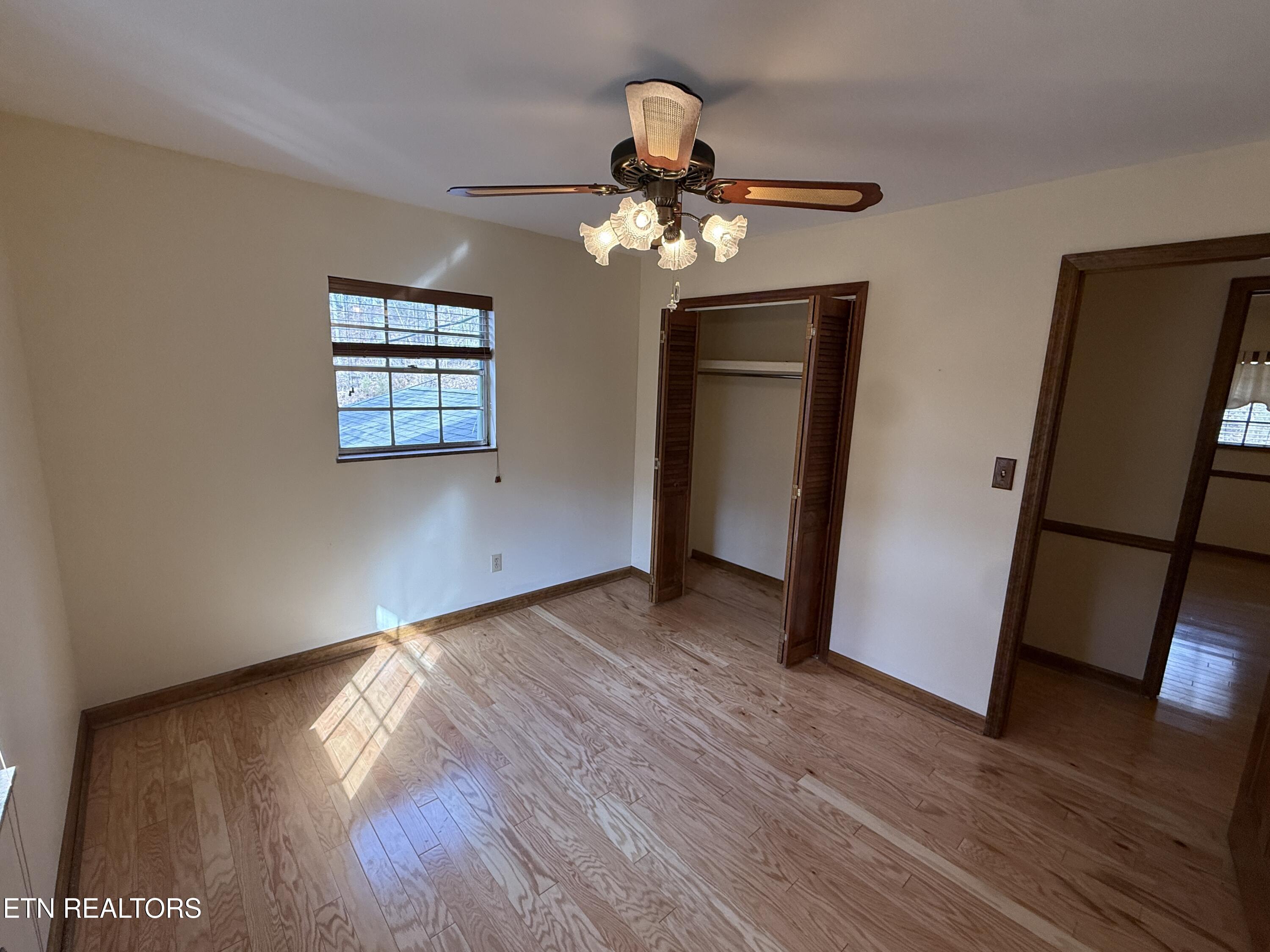 157 Ivanhoe Road Clinton, TN 37716 - Photo 32 of 46 4_34