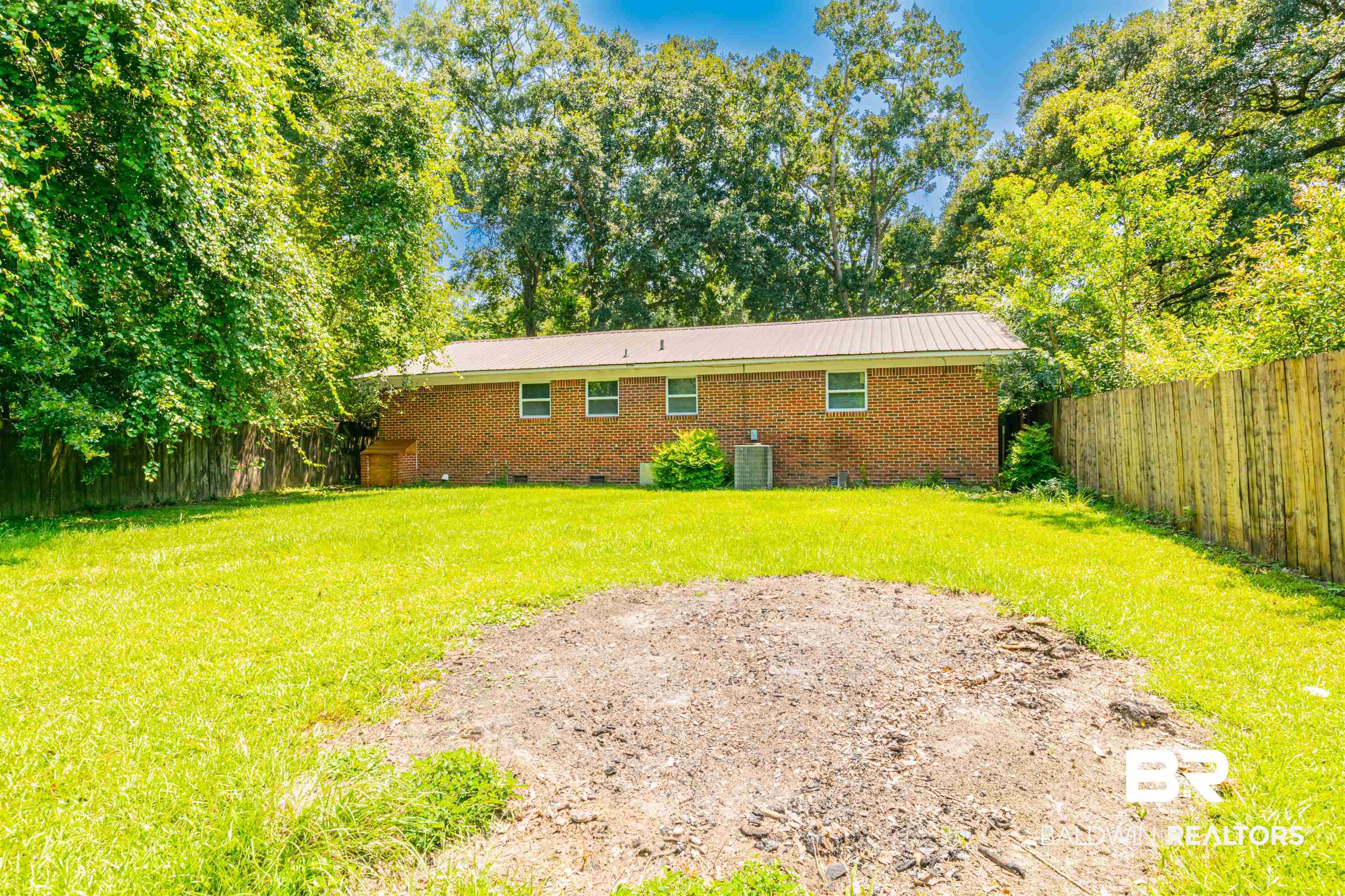 11020 Pioneer Road Theodore, AL 36582 - Photo 7 of 26