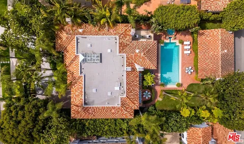 $22,500,000 | 812 North Bedford Drive, Beverly Hills, CA 90210