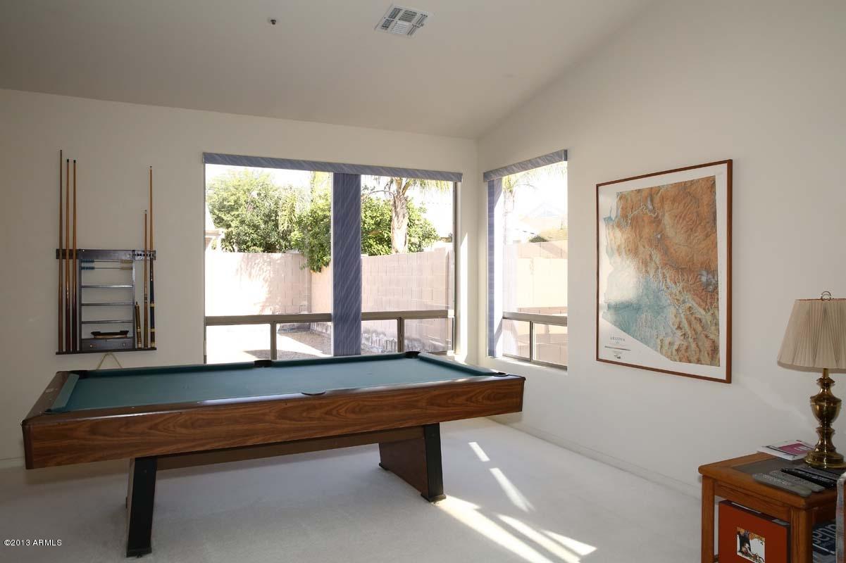 9824 East Pine Valley Road Scottsdale, AZ 85260 - Photo 6 of 30 Living Room