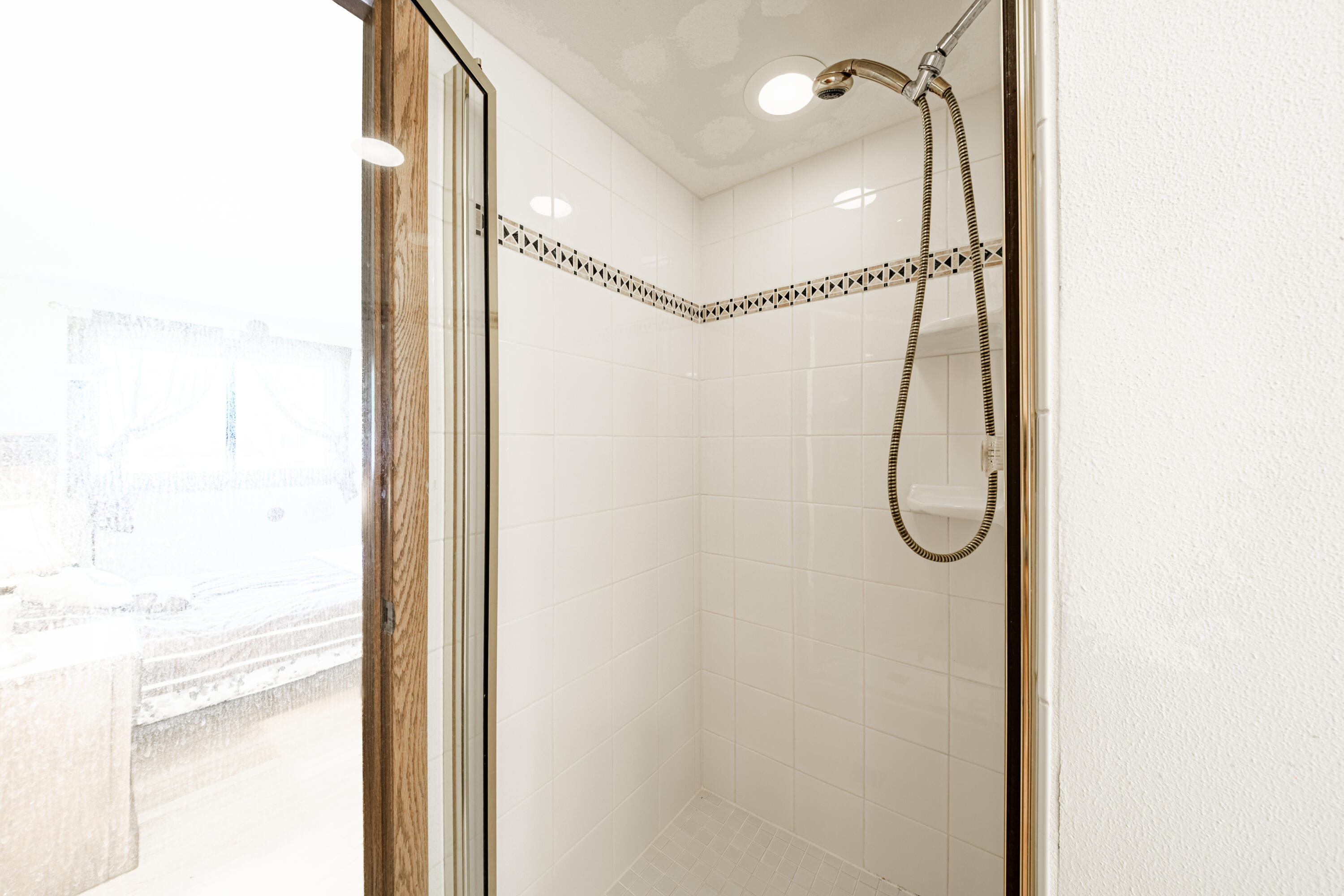 15035 Pomona Road Brookfield, WI 53005 - Photo 30 of 53 Primary Suite Shower