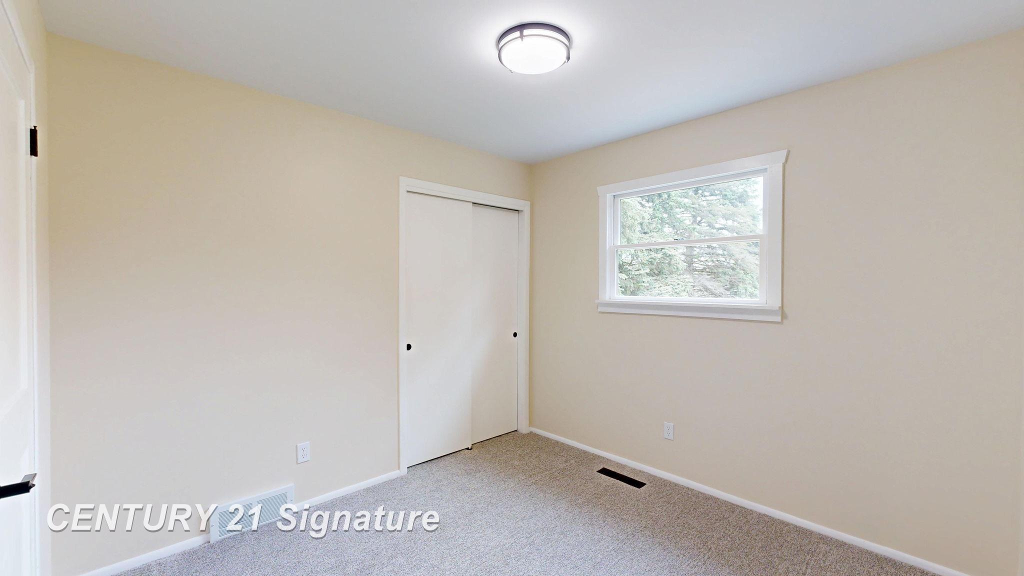 7385 Gillette Road Flushing, MI 48433 - Photo 15 of 30 50175769-ad43e3fb-2102-43ca-b50a-18e50c109040.JPG