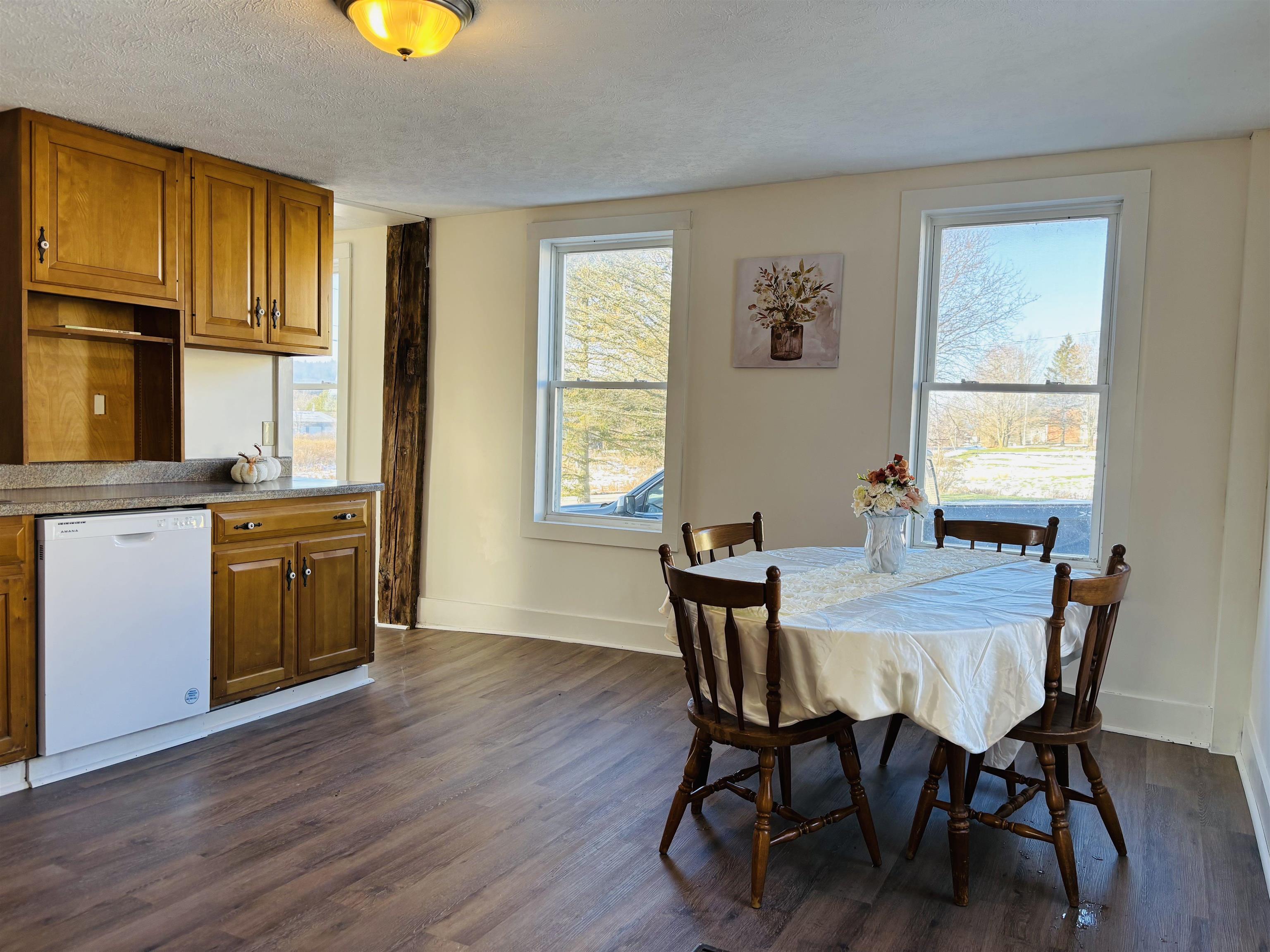 293 Central Street Sheldon, VT 05483 - Photo 6 of 44