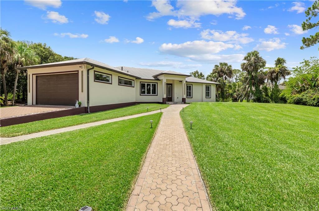 556 6th Street Southeast Naples, FL 34117 - Photo 45 of 47
