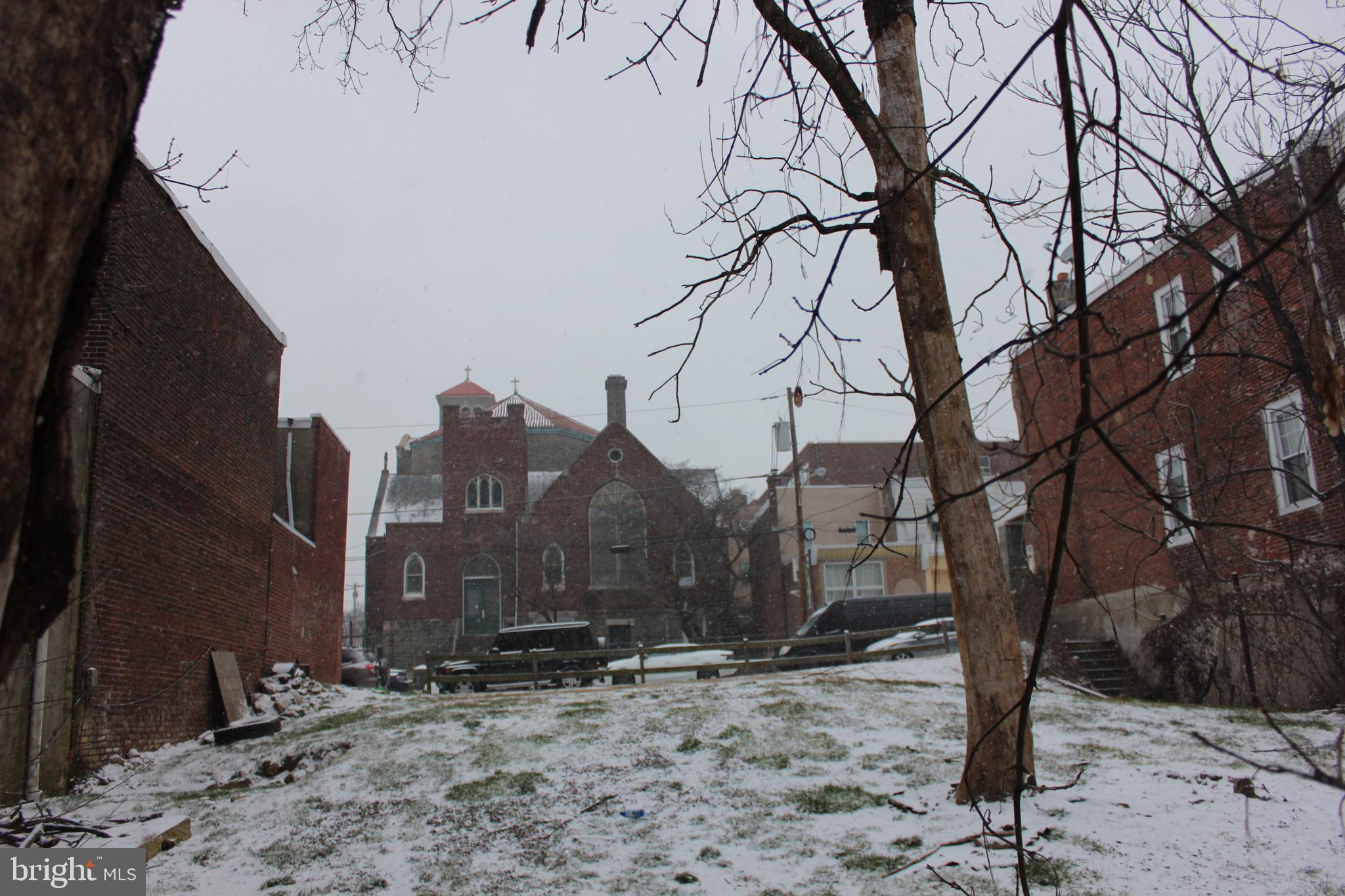 403 North Simpson Street Philadelphia, PA 19151 - Photo 14 of 33