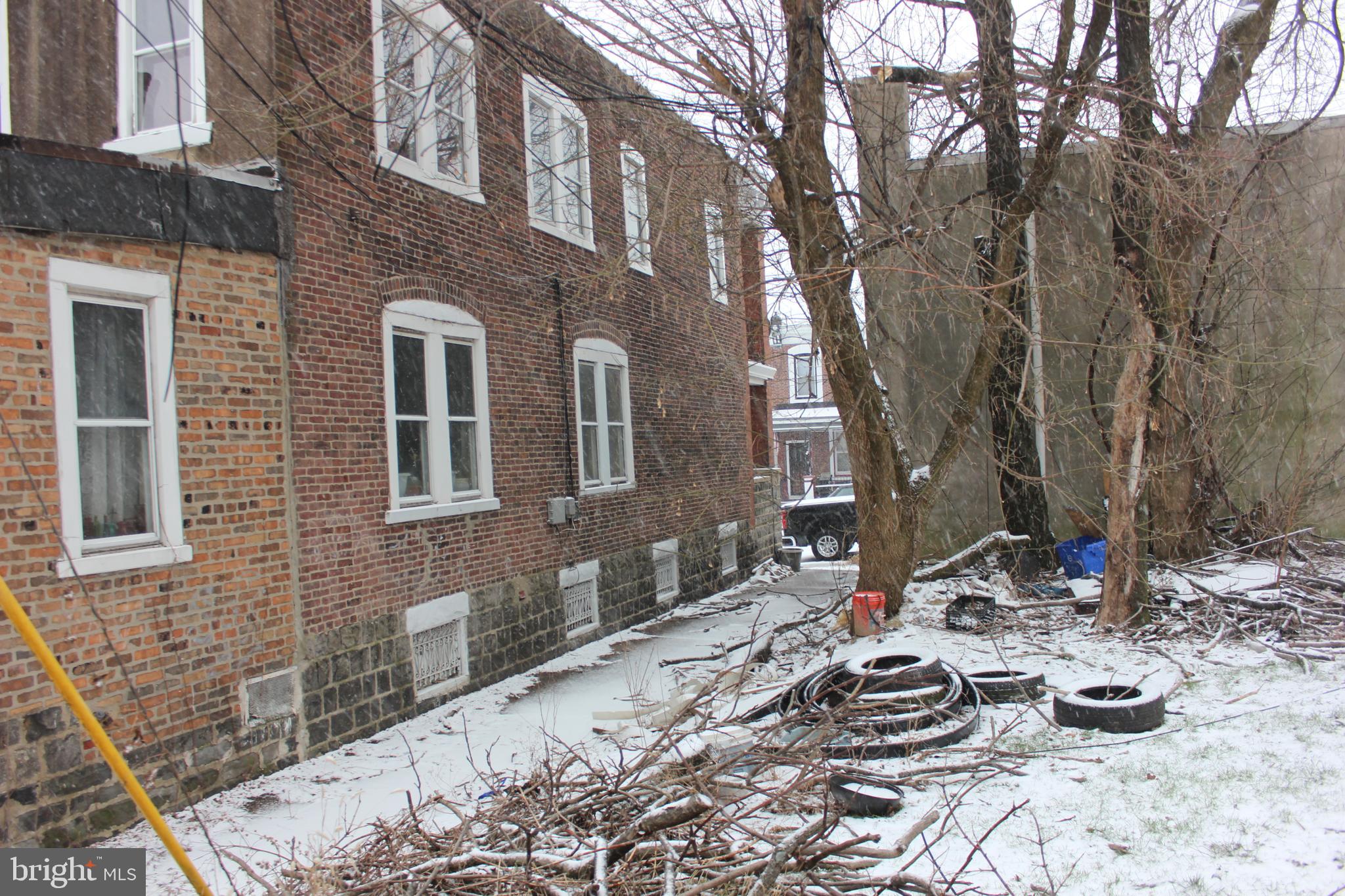 403 North Simpson Street Philadelphia, PA 19151 - Photo 15 of 33