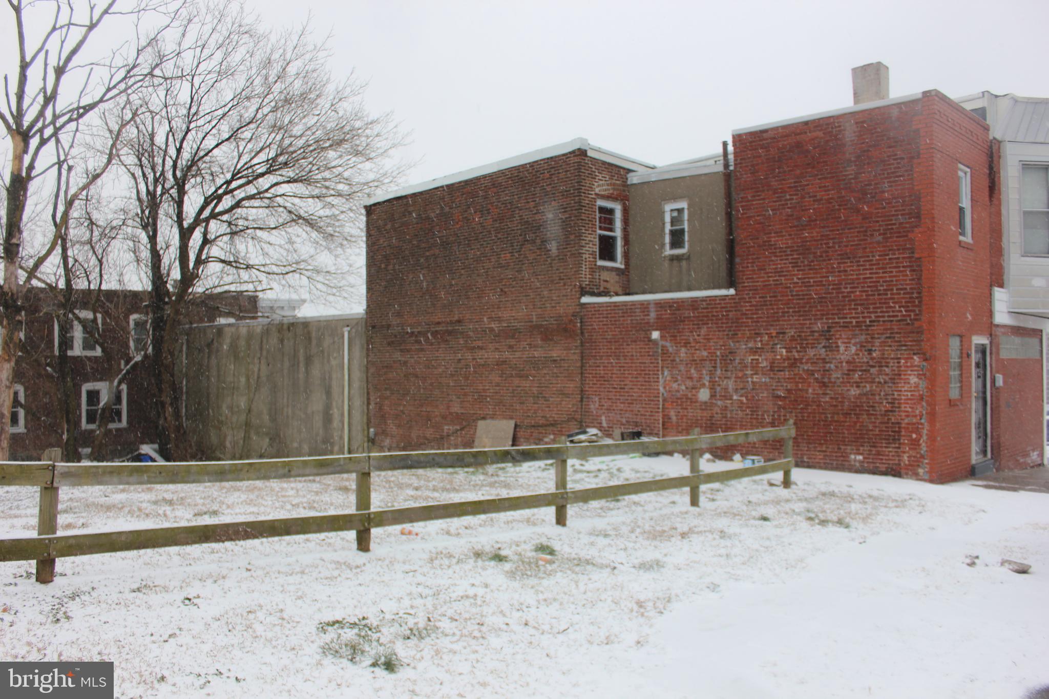 403 North Simpson Street Philadelphia, PA 19151 - Photo 3 of 33