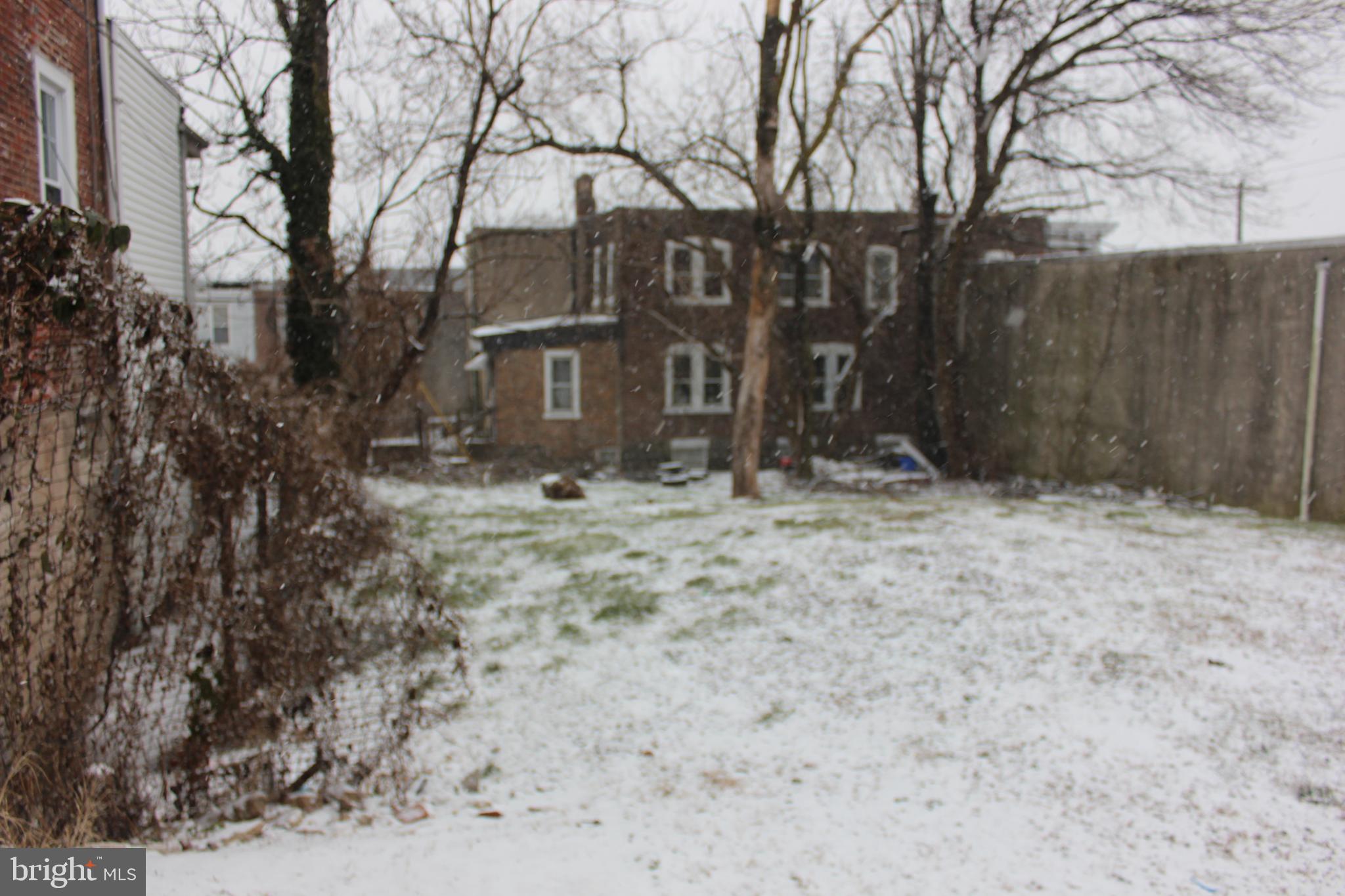 403 North Simpson Street Philadelphia, PA 19151 - Photo 8 of 33