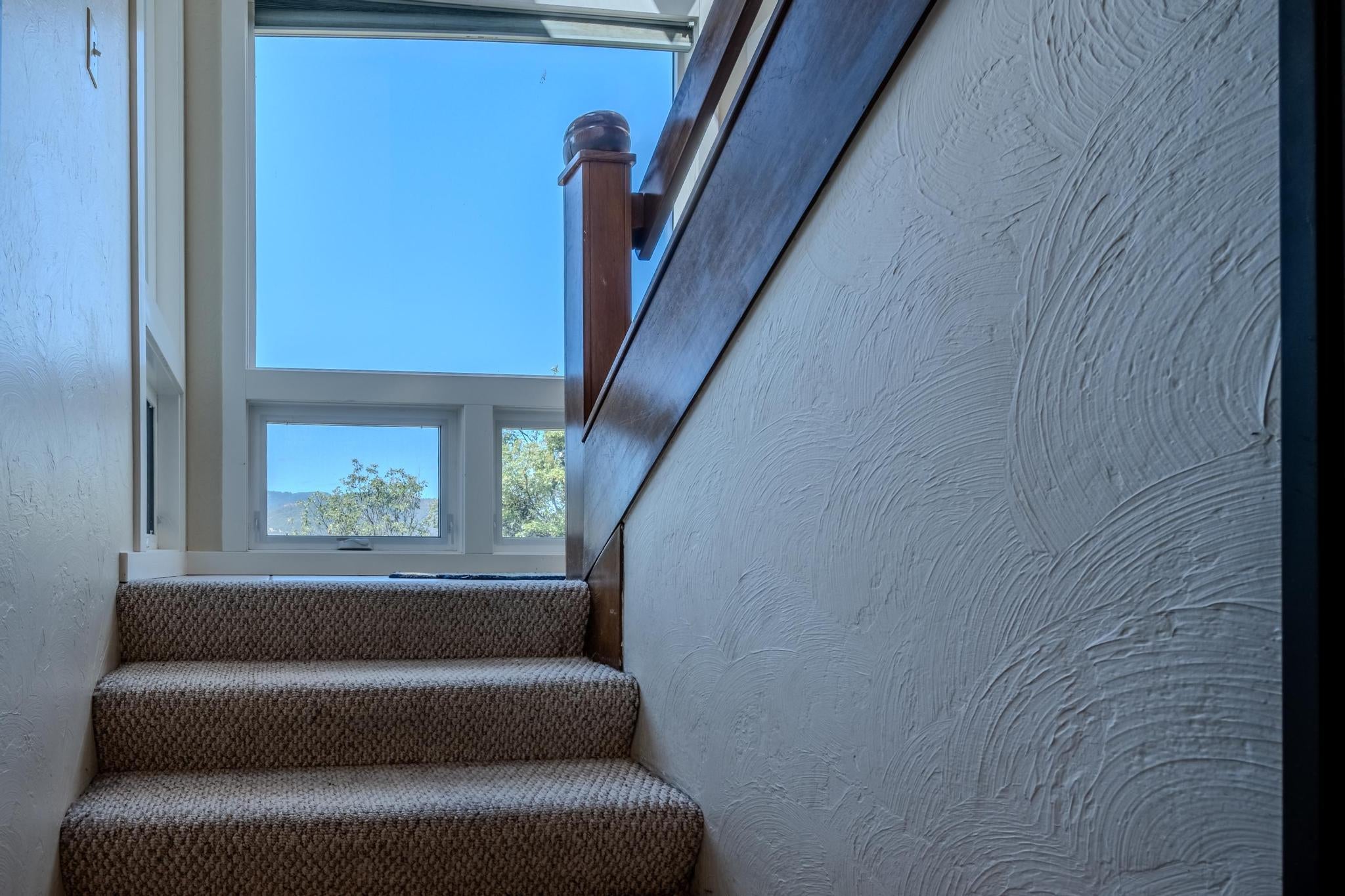 2850 Quail Run Road Talent, OR 97540 - Photo 26 of 55 01-7