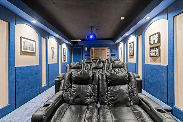 a view of a livingroom with furniture