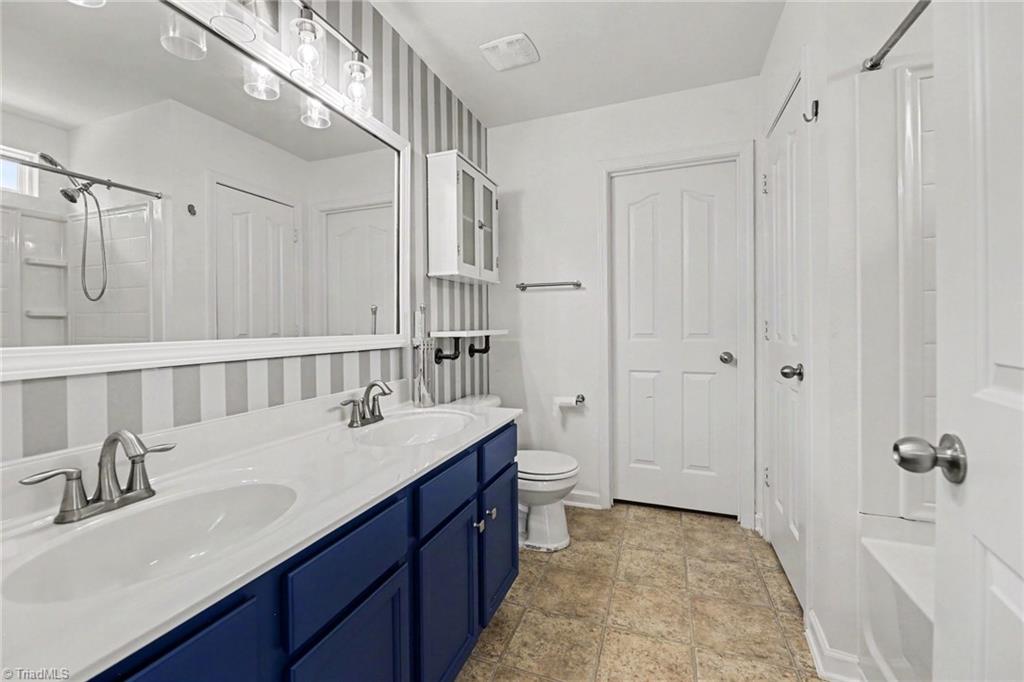 6739 Maize Drive High Point, NC 27265 - Photo 19 of 32