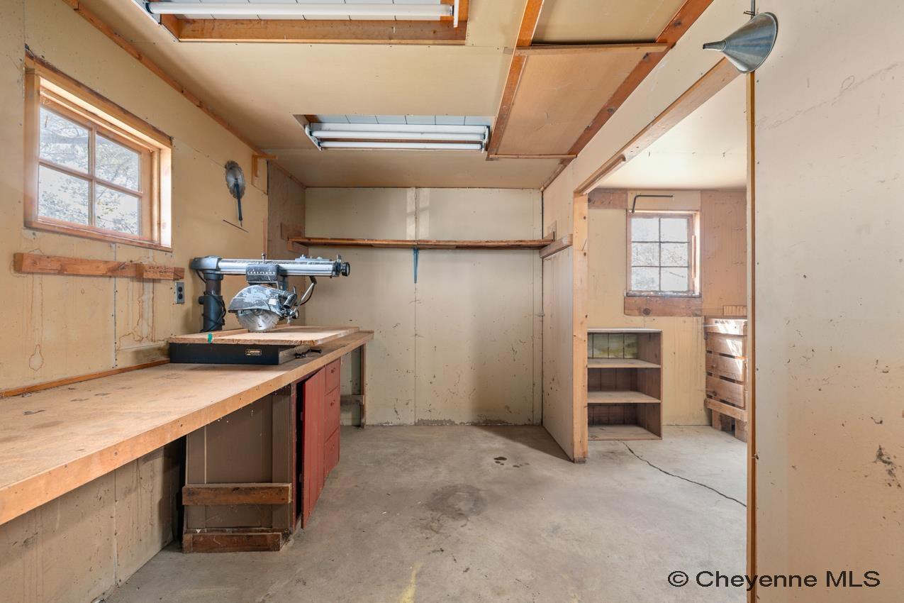 1215 Terry Ranch Road Cheyenne, WY 82007 - Photo 34 of 35 Gallery Image 34