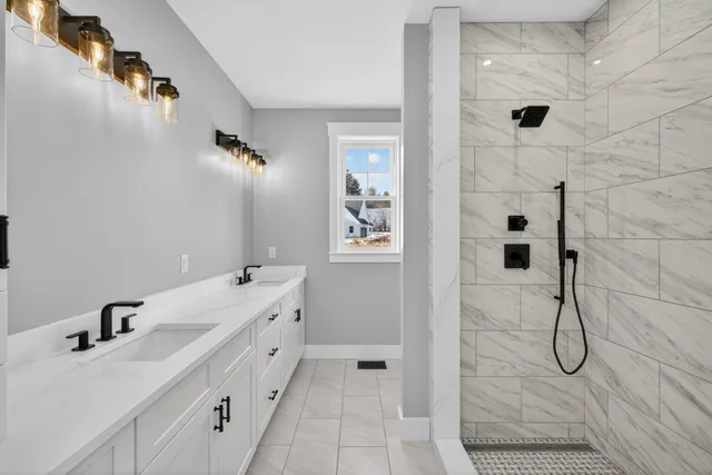 $2,300,000 | 258 North Amherst Road, Unit 34, Bedford, NH 03110