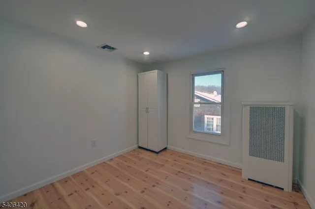 $499,900 | 13 Orchard Street, Bloomingdale, NJ 07403